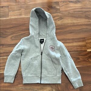 Kids Vans hoodie size 3T runs large